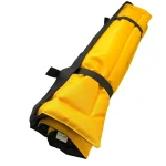 Vállra akasztható, hordozható kutyapokróc, napsárga-fekete