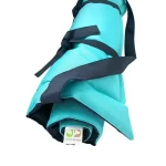 Vállra akasztható, hordozható kutyapokróc, türkiz-fekete