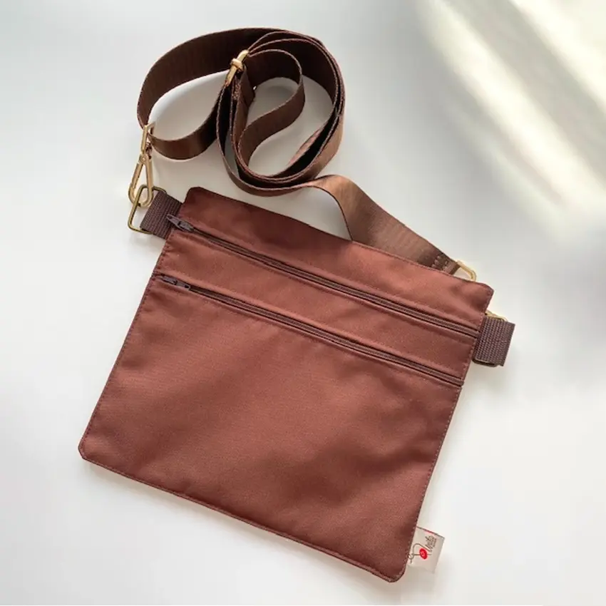 unitadesign.hu - termék 47 Jutifalatos táska, nagy (barna-bézs) - Image 1